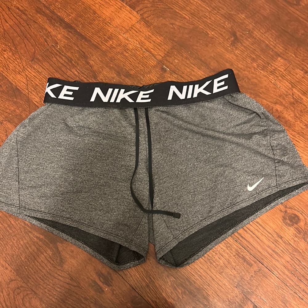 Nike lounge shorts. Size M